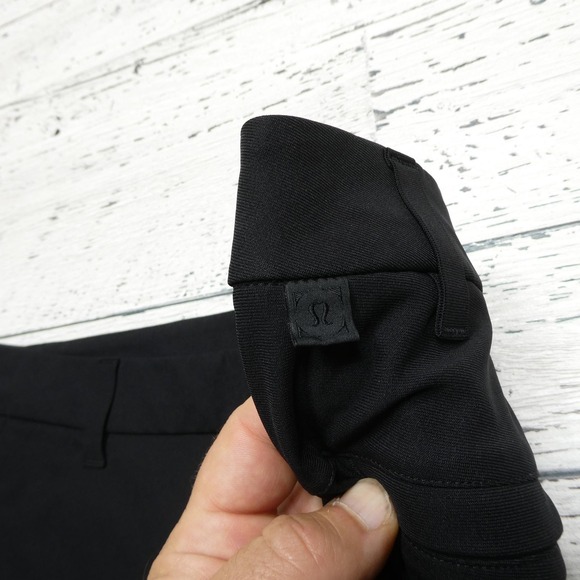 Lululemon Shorts Mens 31 Black Commission Chino Golf ABC Performance Stretch - Picture 2 of 7